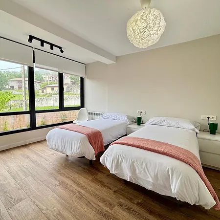 El Redondu-roundhouse Ferienhaus Canales (Asturias)